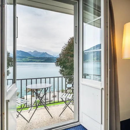 Отель Parkhotel Gunten Lake & Spa 3*