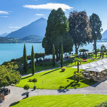 Отель Parkhotel Gunten Lake & Spa 3*