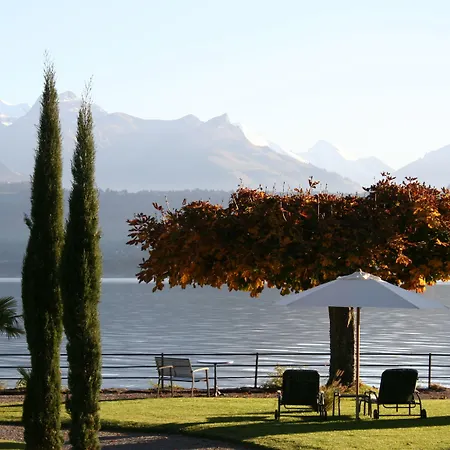 Parkhotel Gunten Lake & Spa Отель Гунтен
