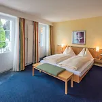 ホテル Parkhotel - & グンテン