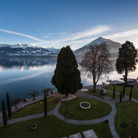 Parkhotel - & Szálloda