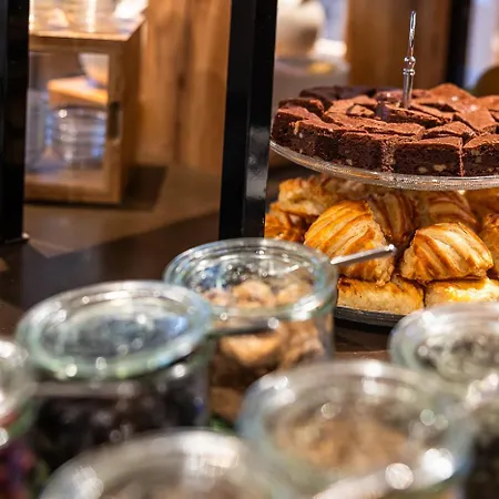 Szálloda Parkhotel - & 3*