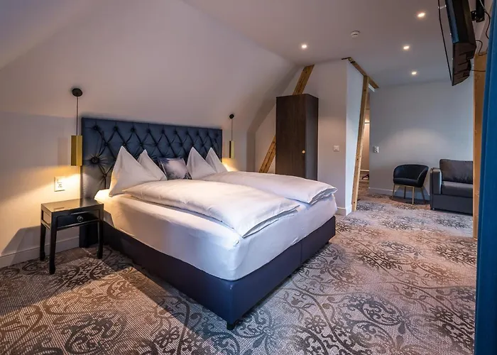 Parkhotel - & 3*