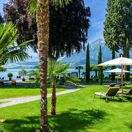 Parkhotel - &